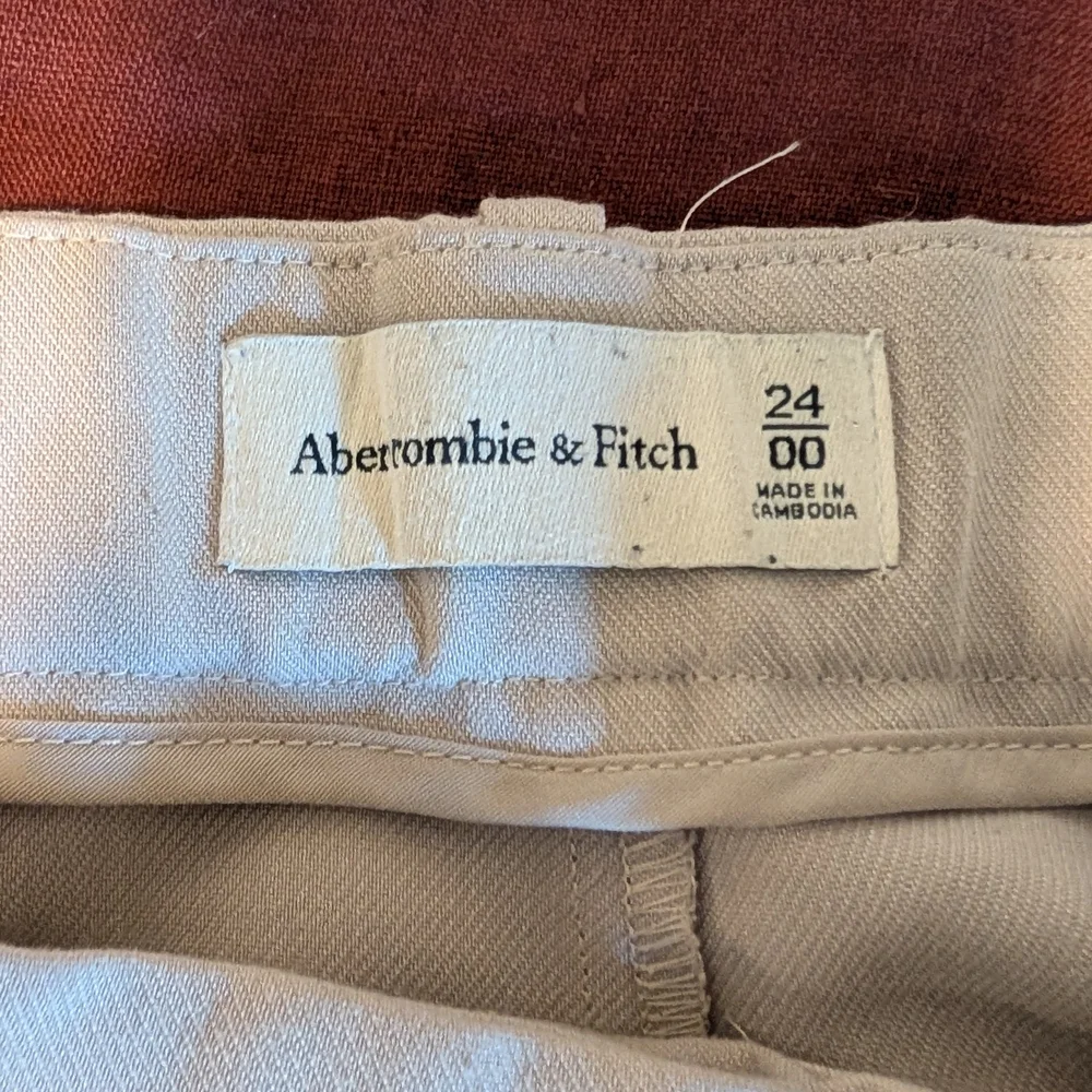 A&F Sloane Wide Leg Trousers - Picture 7 of 7